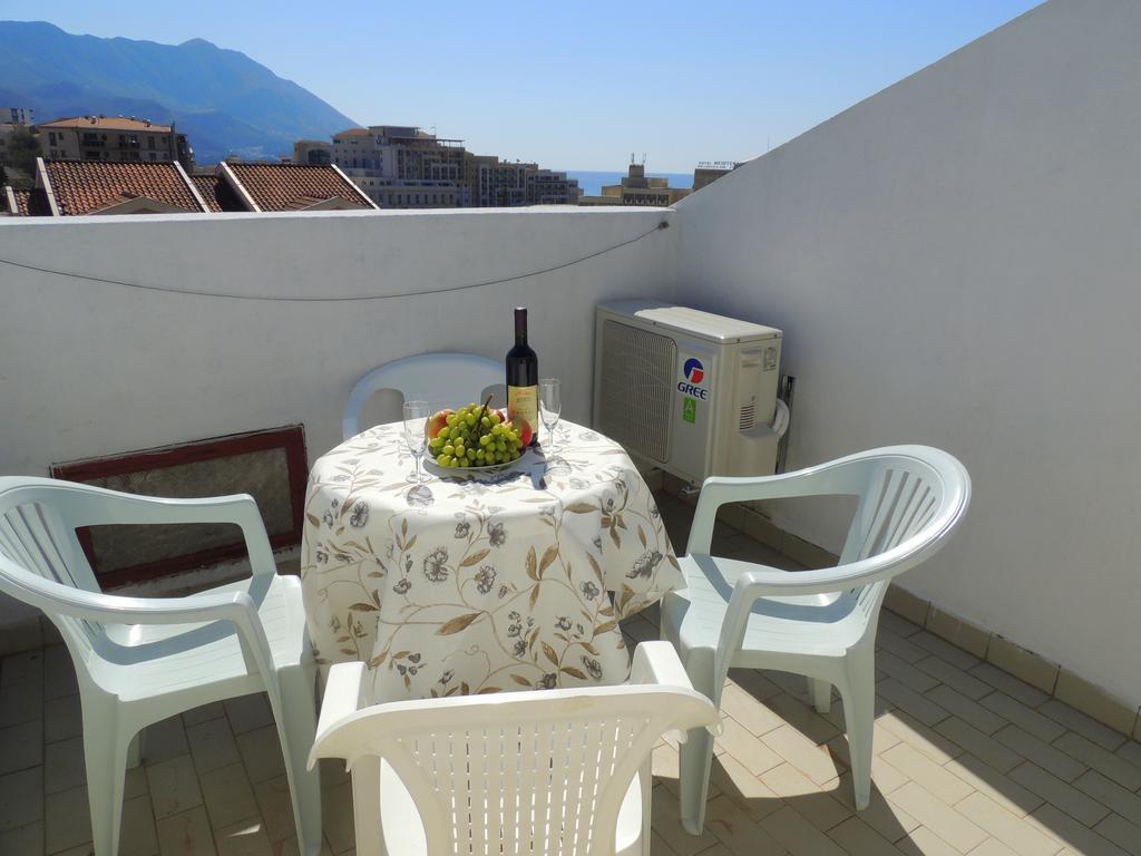 Guest House Jelena Budva Exterior foto