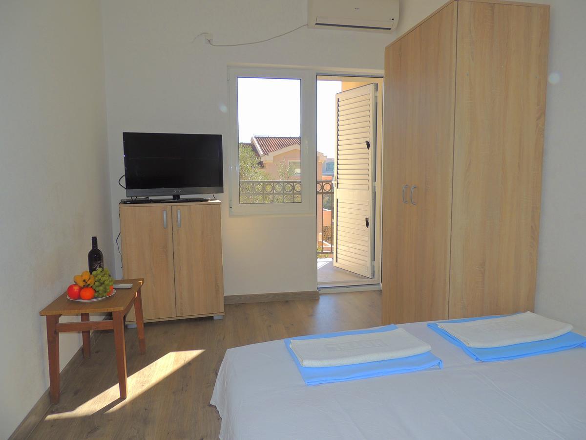Guest House Jelena Budva Exterior foto